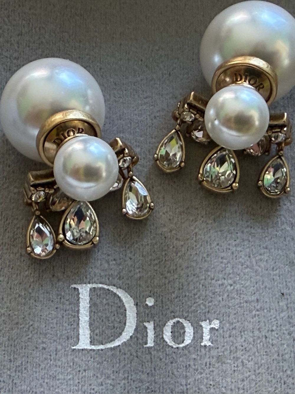 Dior Gold and White Logo Earrings - Picture 2 of 15